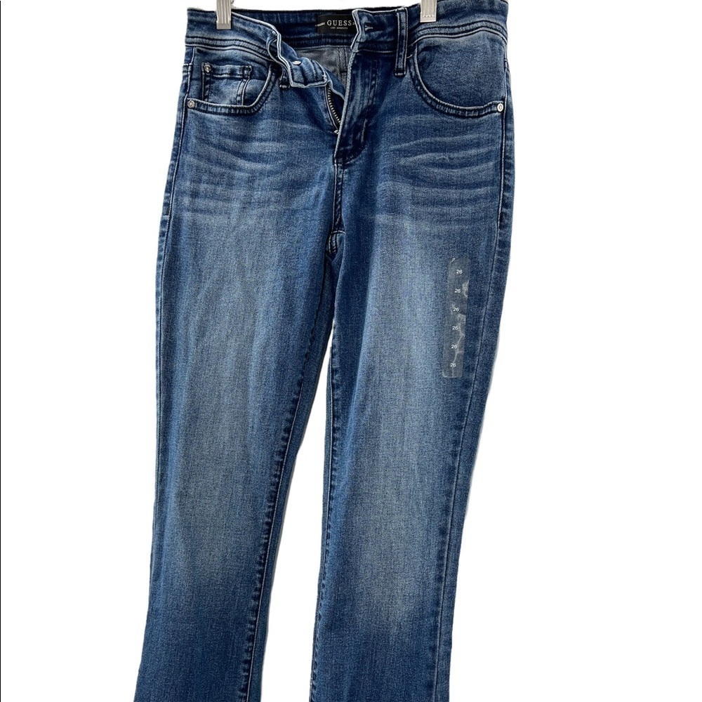 19. NWOT Guess Boot Cut Mid Rise 26 Jeans